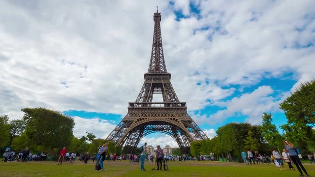 Eiffel tower, 4k timelapse
