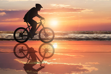 Fototapeta premium Sunset On The Beach