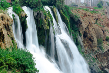 Obraz premium Wasserfall in der Türkei