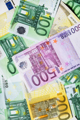 billet euros en tas 