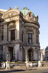 Fototapeta na wymiar The Opera Garnier, Paris