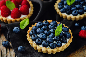 Raspberry and blueberry tartlets