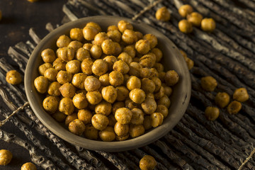 Homemade Spicy Salted Baked Chickpeas