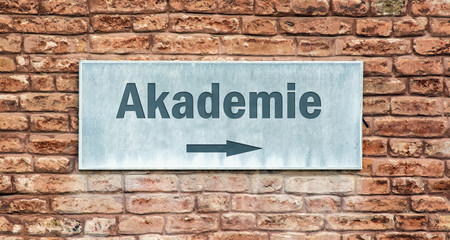 Schild 225 - Akademie
