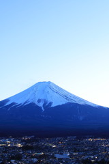 Fototapeta na wymiar Fuji night view