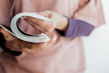 woman reading a magazine