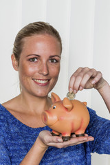 woman with piggy bank