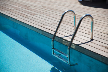 outdoor swimming pool ladder