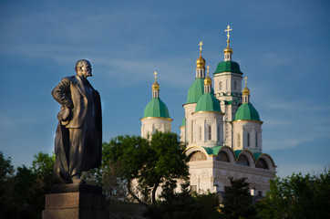 Atheist Lenin and the Church