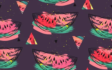 Keuken foto achterwand Watermeloen Hand getekende vector abstracte collage naadloze patroon met watermeloen motief en driehoek hipster vormen geïsoleerd op kleur achtergrond. Ongewone decoratie voor zomertijd bruiloft, verjaardag, bewaar deze datum