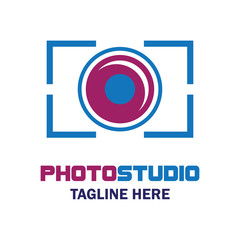 camera studio, shutter, camera store logo with text space for your slogan / tagline, vector illustration