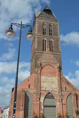 Fototapeta premium Der Turm der Marienkirche in Wismar