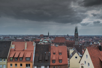 Fototapeta na wymiar Drama- Gewitterwolken über Nürnberg
