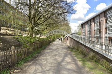 La Promenade Verte derrière l'une des écoles à Auderghem 