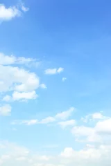Foto op Plexiglas Blue spring sky with clouds © Roman Sigaev