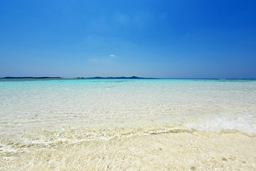 沖縄の美しいビーチ