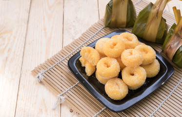 donuts sugar,sweet pieces of sugar doughnuts