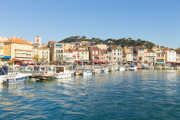 Fototapeta na wymiar Cassis port day view, France