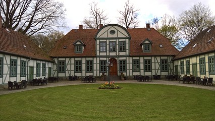 Fototapeta na wymiar Jagdschloss Friedrichsmoor in der Lewitz