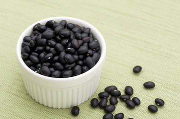 沖縄 宮古島の黒小豆（ササゲ）