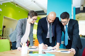 Group of businesspeople planning working day