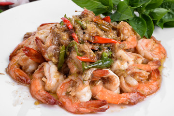Stir fried shrimp with chili and salt