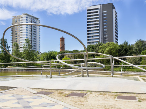 Parque Diagonal Mar en Barcelona, ​​Catalu&ntilde;a,Espa&ntilde;a