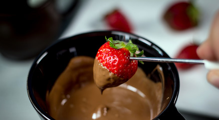 Fresh Strawberry with chocolate fondue