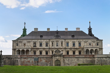 Fototapeta na wymiar Pidhirtsi Castle 17th century, Lviv region, Ukraine