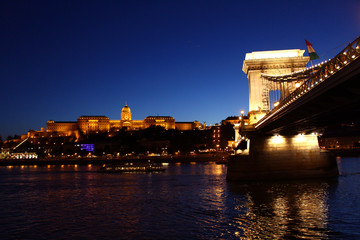 Széchenyi-Kettenbrücke, Budapest