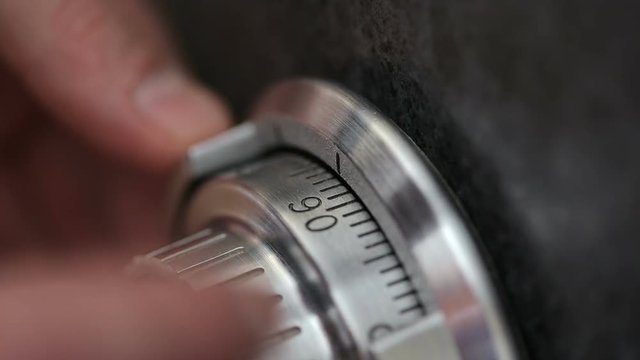  Emergency opening the safe. scan decryption code.
