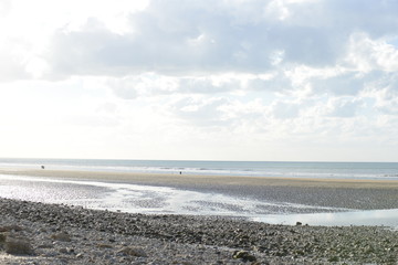 Plage de Villers-sur-Mer - Falaises des Vaches Noires..Calvados, Normandie, France.