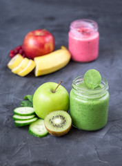 fresh smoothie variations in jars with ingredients