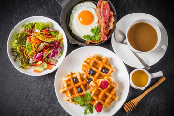 ワッフル　ベルギー料理　Waffle Belgium dish