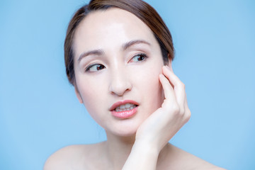 Fototapeta premium beautiful woman portrait. beauty and skincare concept.