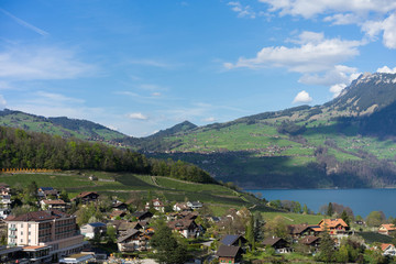 Fototapeta na wymiar Mountain and lake view from Spiez, small town in Switzerland 