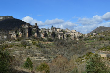 Fototapeta na wymiar Cantobre en Aveyron