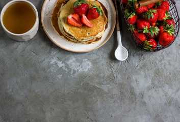 Pancakes with strawberries