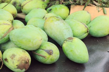 Raw mango at the market
