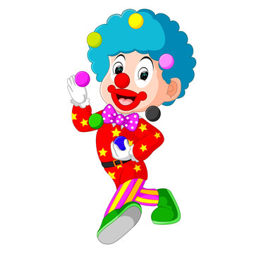 clown playing balls