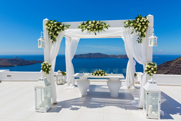 Wedding decorations with roses