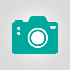 Photo camera symbol. DSLR camera sign icon. Digital camera. Flat design style. 