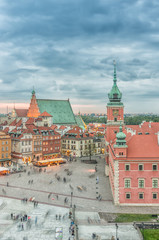 Obraz premium Warszawa, Polska, panorama starego miasta z zamkiem królewskim i katedrą św. Jana