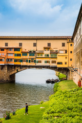 Le pont Vecchio sur l'Arno à Florence