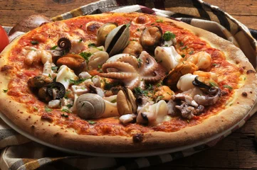 Cercles muraux Pizzeria Pizza ai frutti di mare Seafood mit Meeresfrüchten pizzas z owocami פיצה עם פירות ים morza Пицца с морепродуктами البيتزا مع المأكولات البحرية con los mariscos s morskými plodmi 