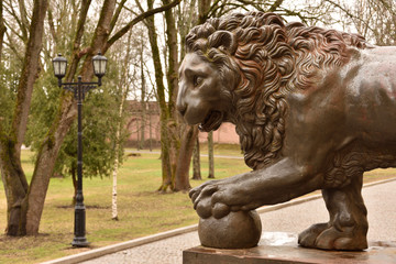 Fototapeta na wymiar The Bronze Lion