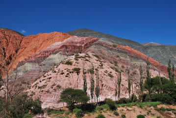 La colline des sept couleurs (cerro de los seven colores) à Purmamarca, patrimoine mondial de l& 39 UNESCO quebrada de humahuaca, Jujuy, Argentine