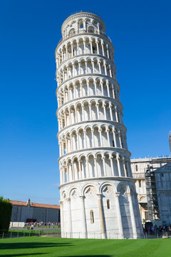 Leaning tower of Pisa, Italy.