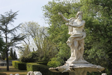 Obraz premium Tritão de fonte nos Jardins de Queluz