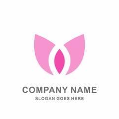 Clover Flowers Cosmetic Aromatherapy Fashion Beauty Skincare Business Company Stock Vector Logo Design Template